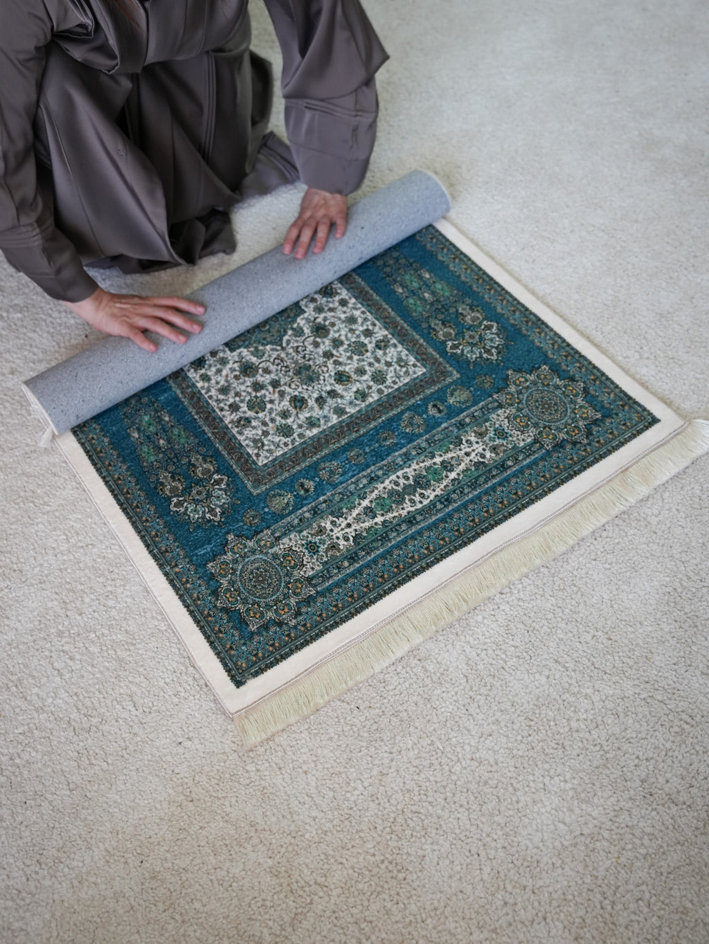 Tapis de prière Hijra – Confort & Élégance (Signature)